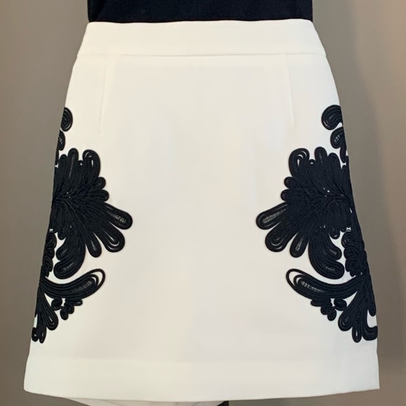 🆕 CAMEO, NEW A-line Mini Skirt - Picture 1 of 6
